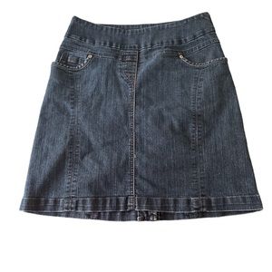 👒 Western Cowgirl dark wash denim skirt size 5